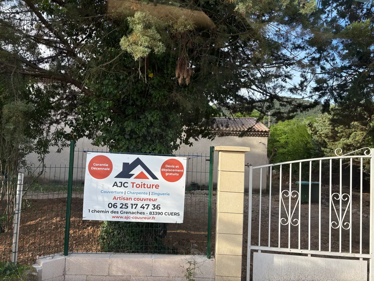 Réalisation de AJC TOITURE
